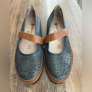 Remonte Leather Mary Jane Shoes - size 39 (8-8.5)